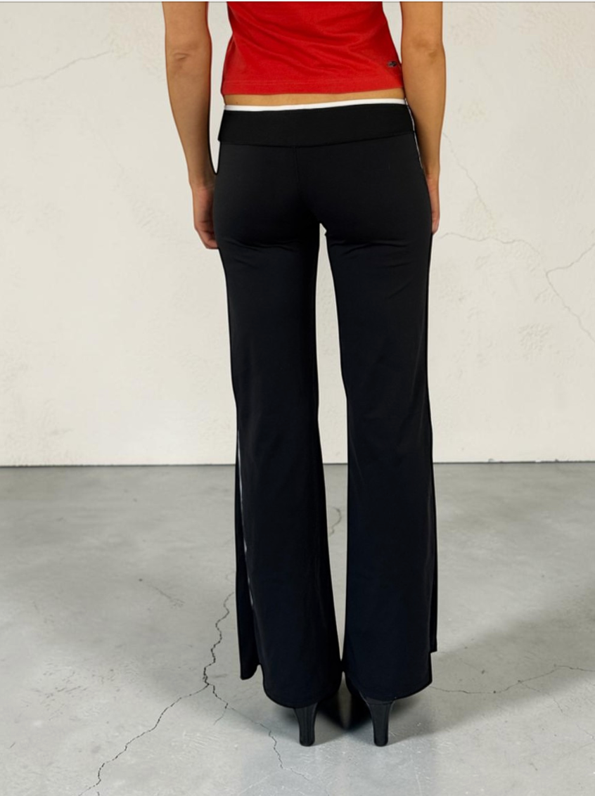 Nike Leggings With White Hem