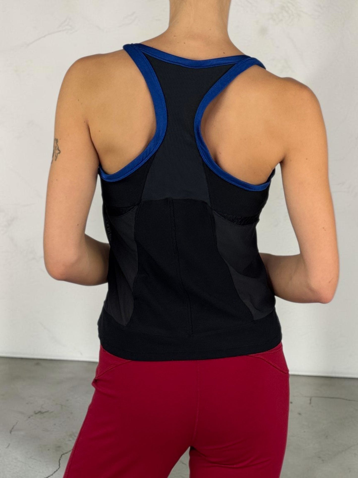 Nike Black & Blue Top