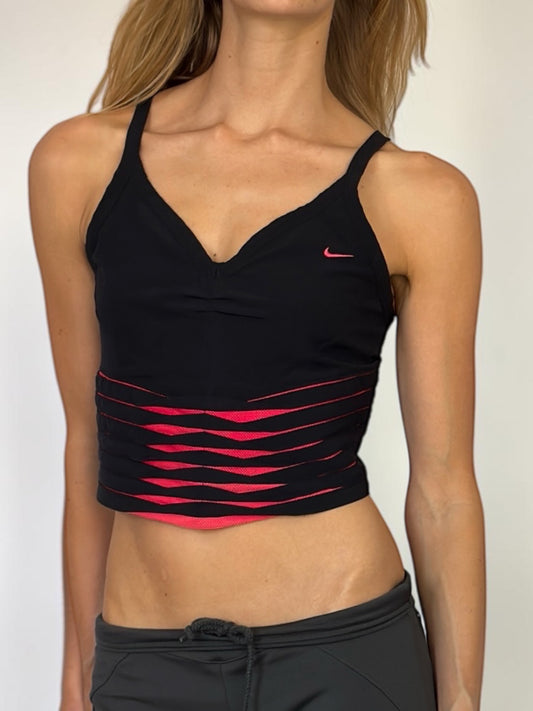 Nike Twisted Bra
