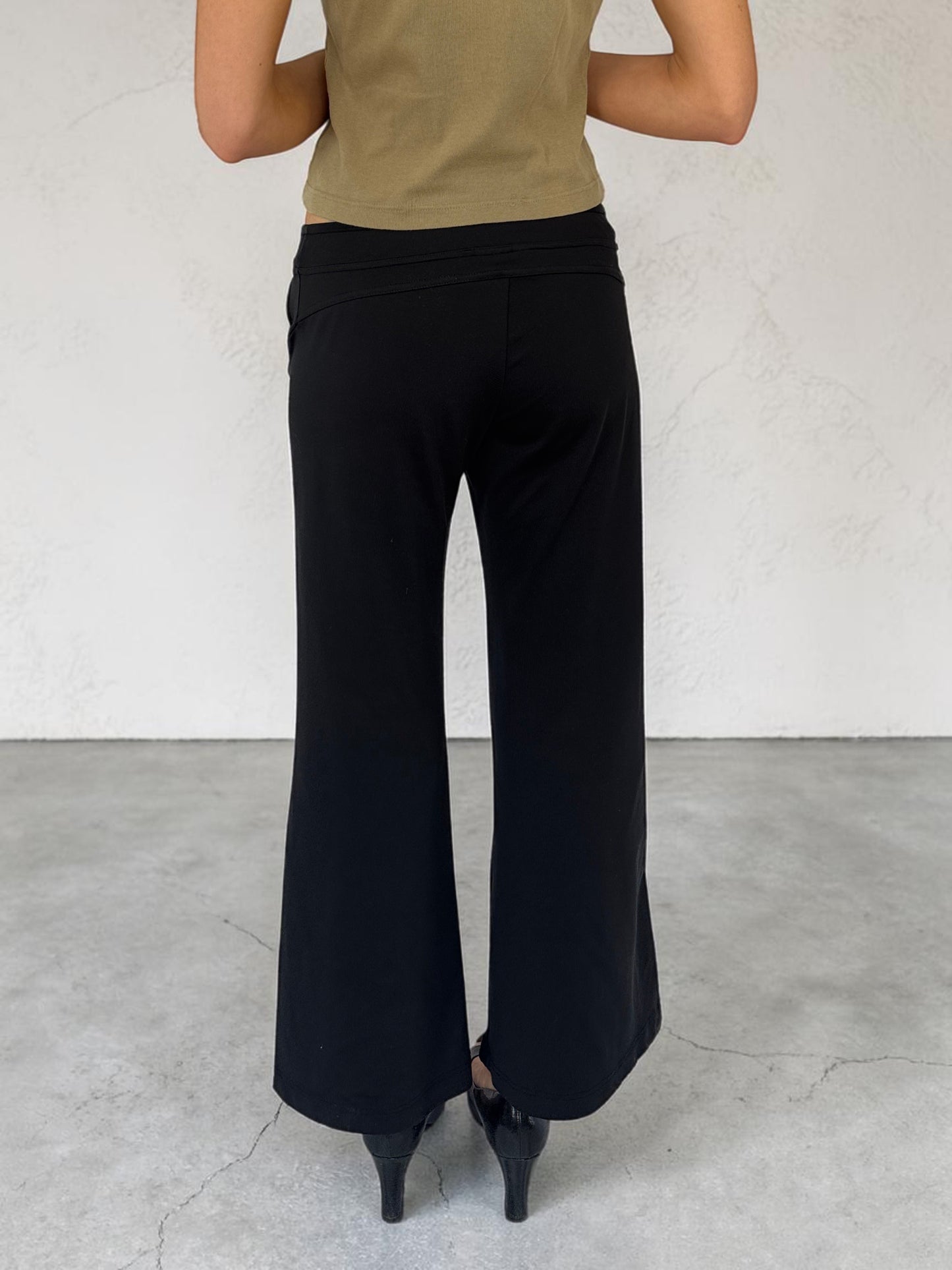Adidas front stripe leggings back