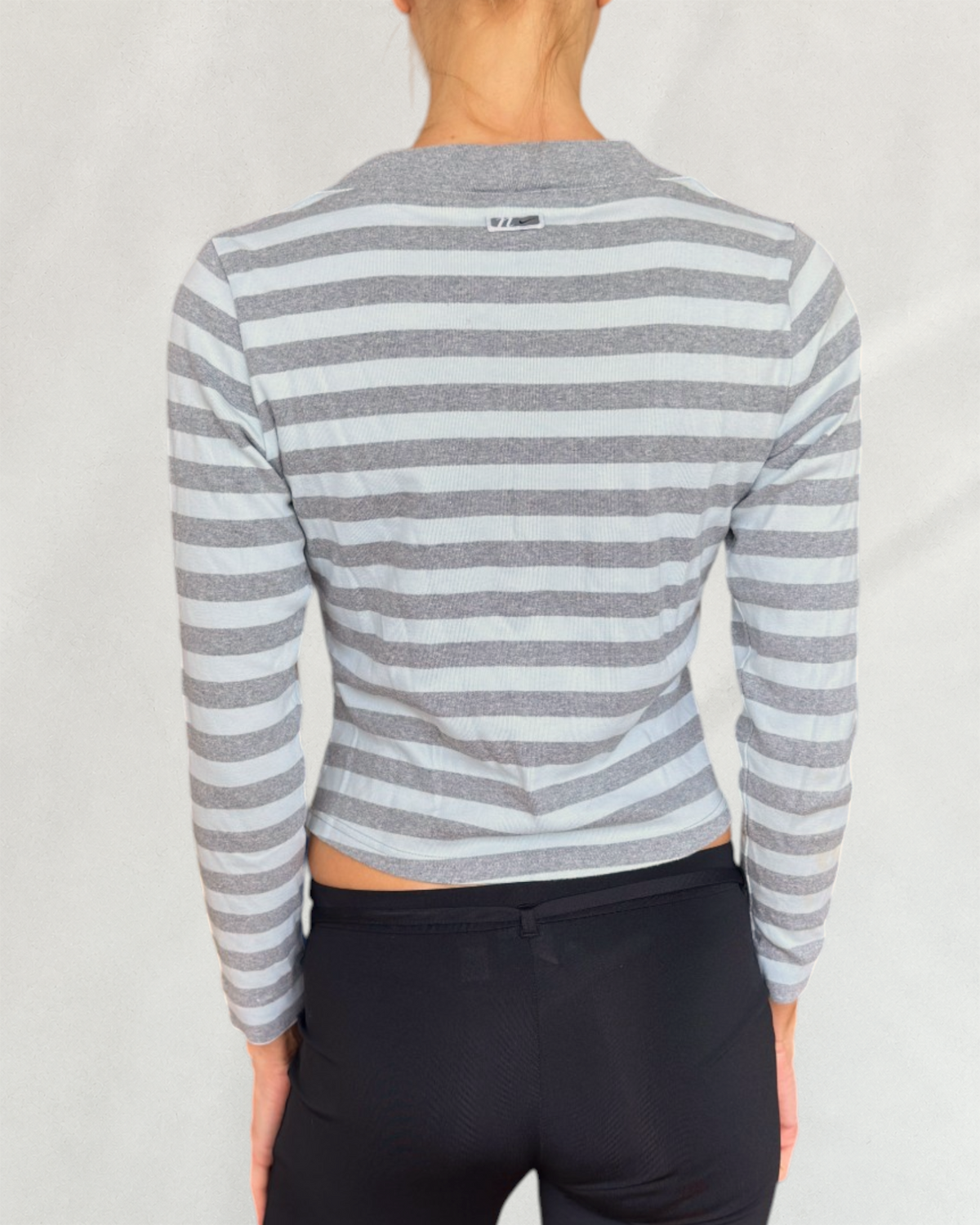 Striped Nike V-Neck Longsleeve