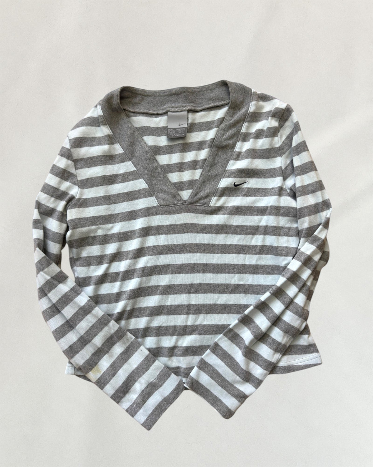 Striped Nike V-Neck Longsleeve