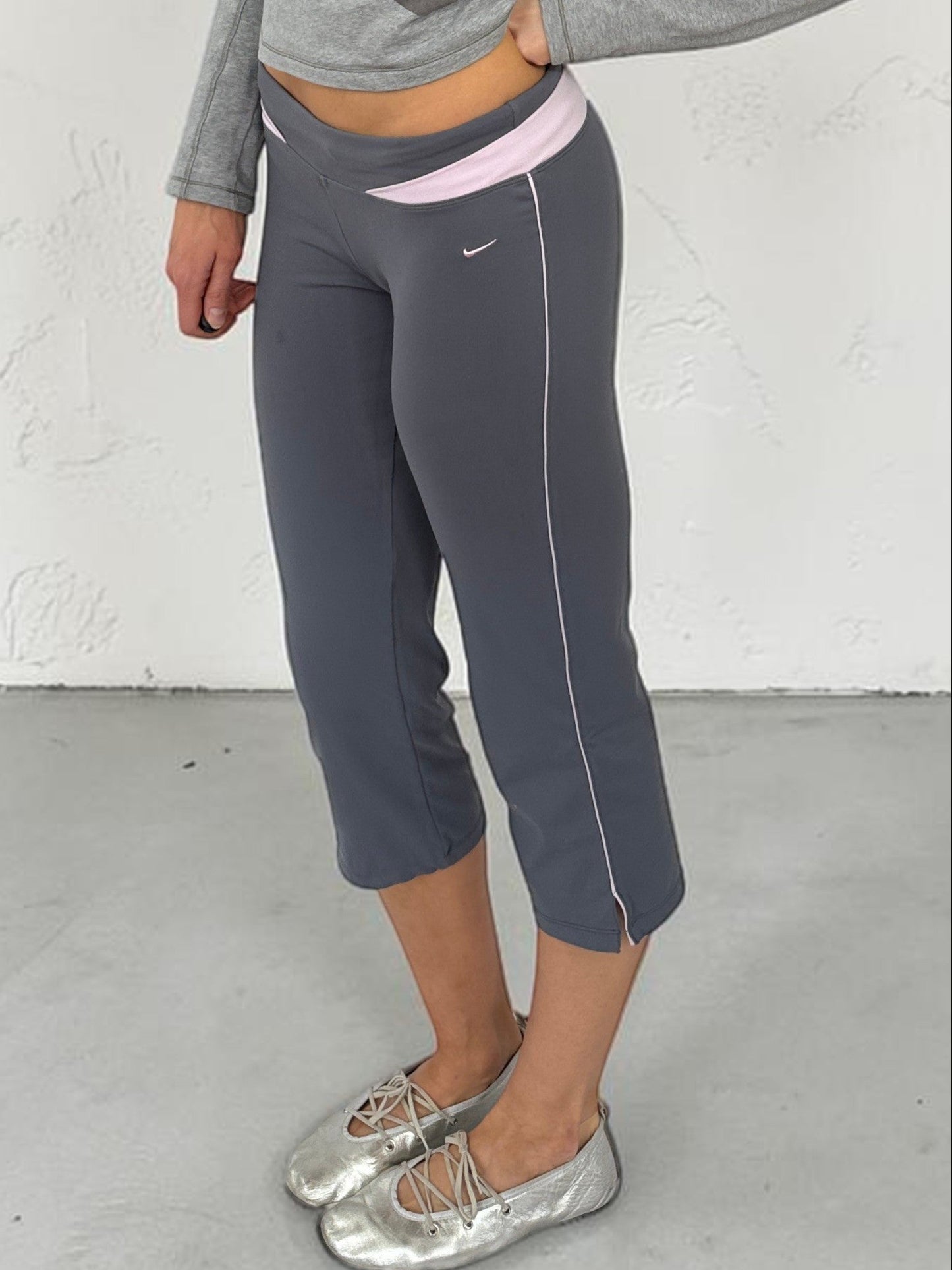 Nike Kickflare Grey Capri