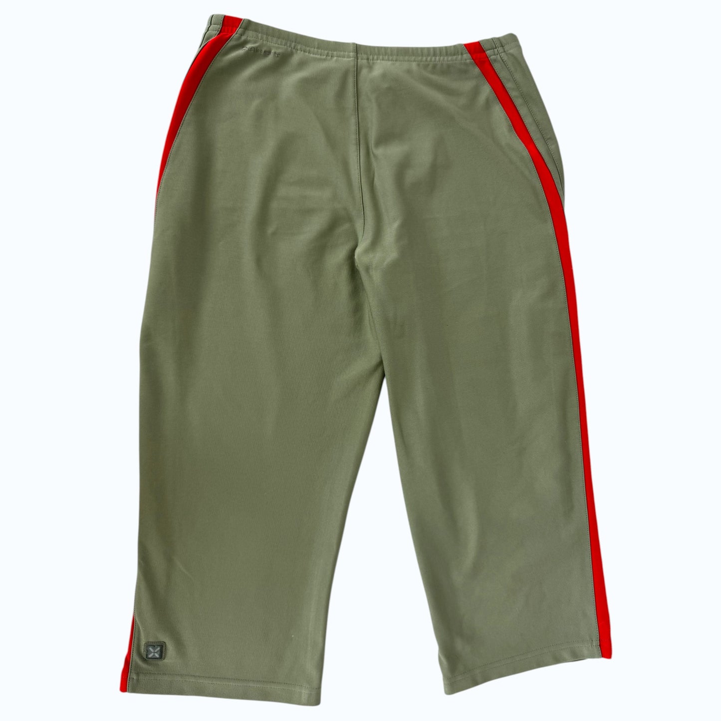 Nike capri back flat lay