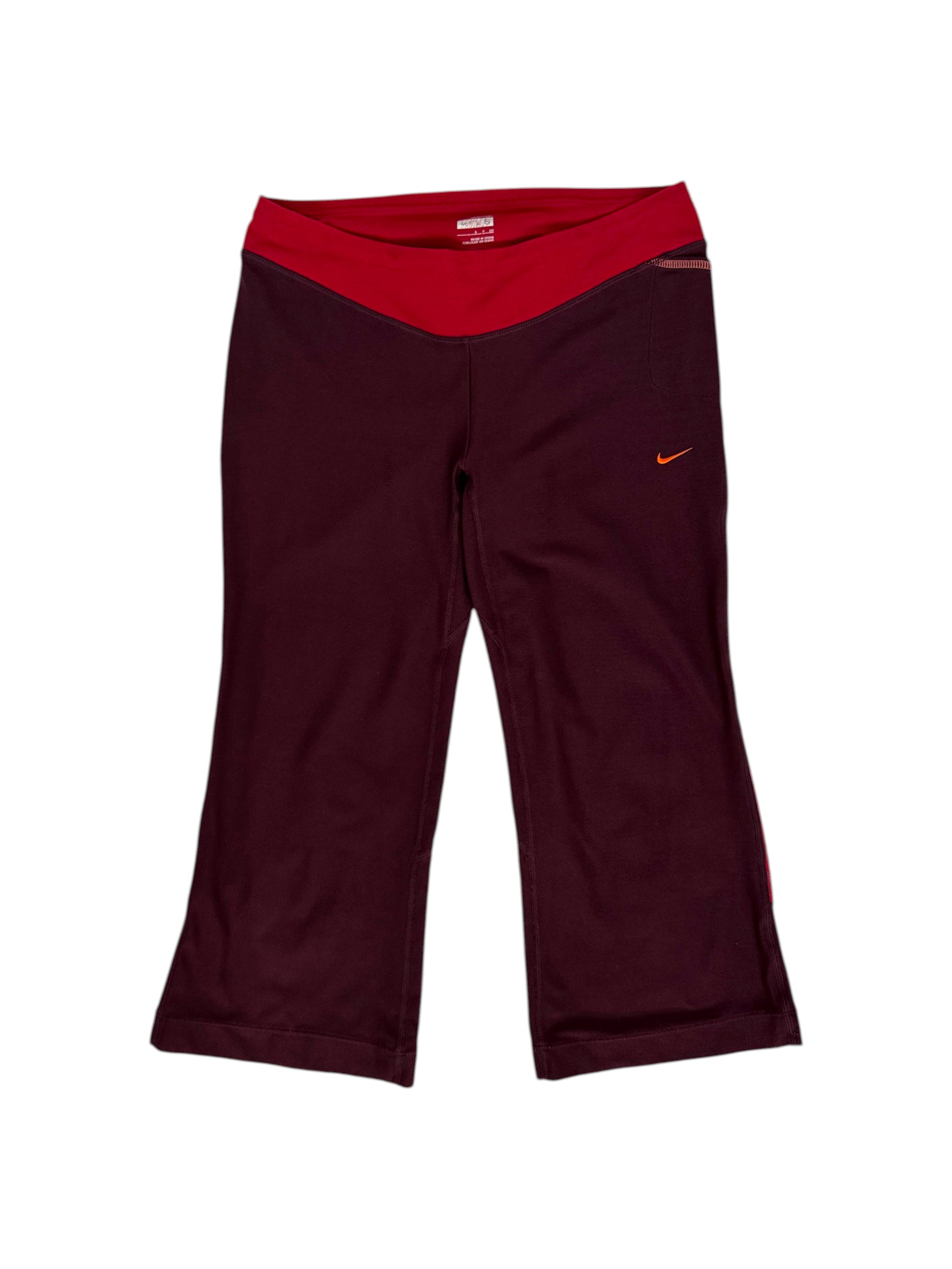 Nikeburngundycapri