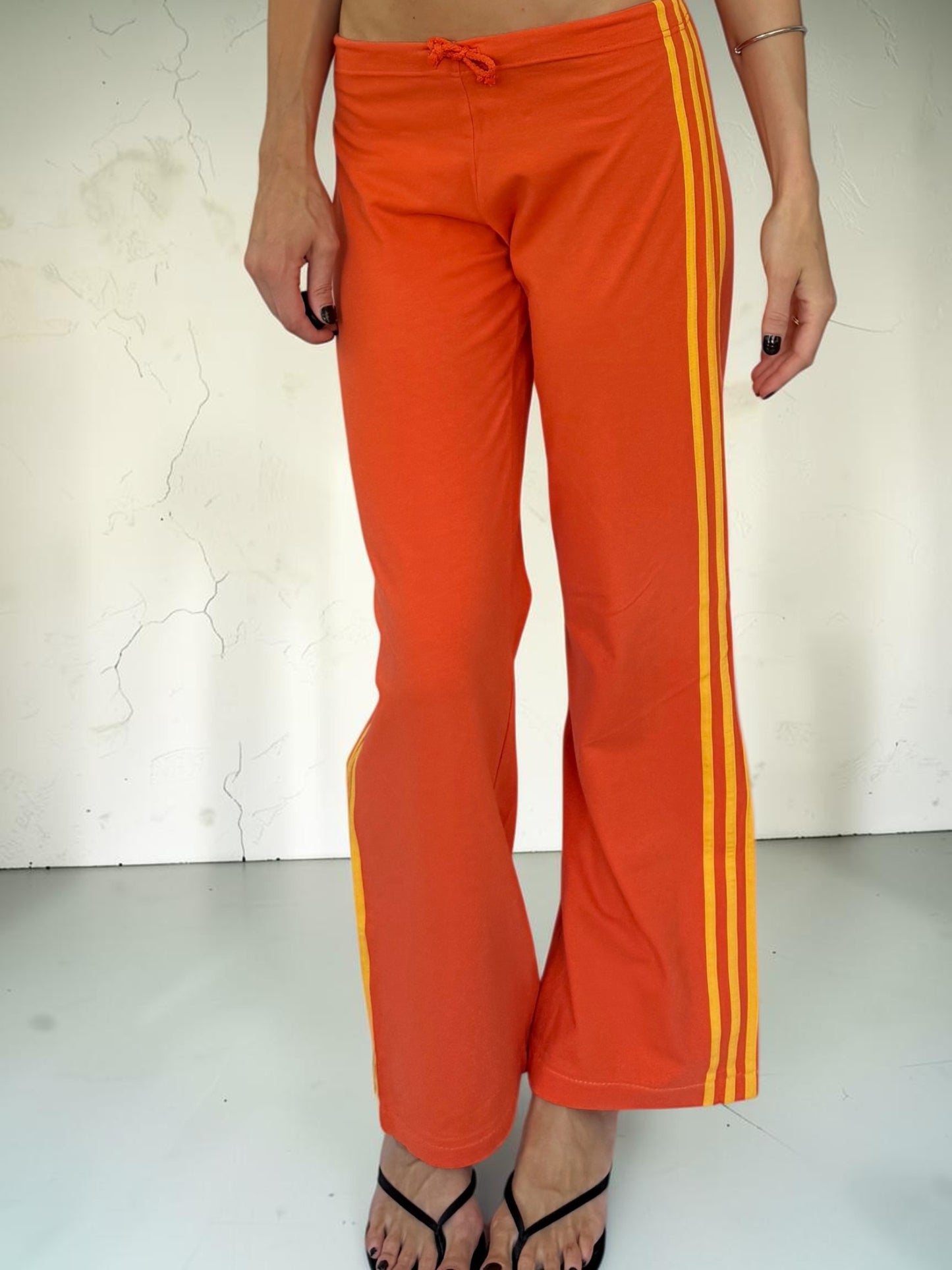 adidas_cotton_orange_front