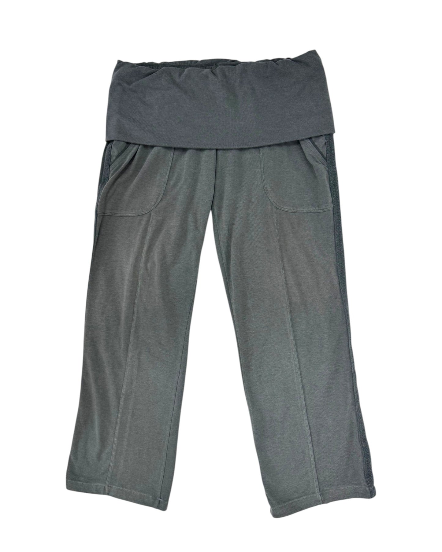 adidas_stella_loose_capri_flatfront