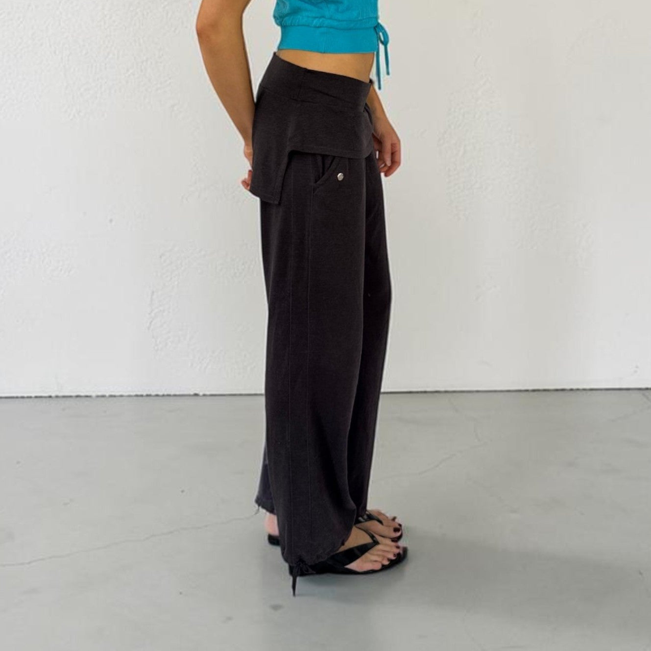 adidas_stella_mccartney_skirt_pants_side3