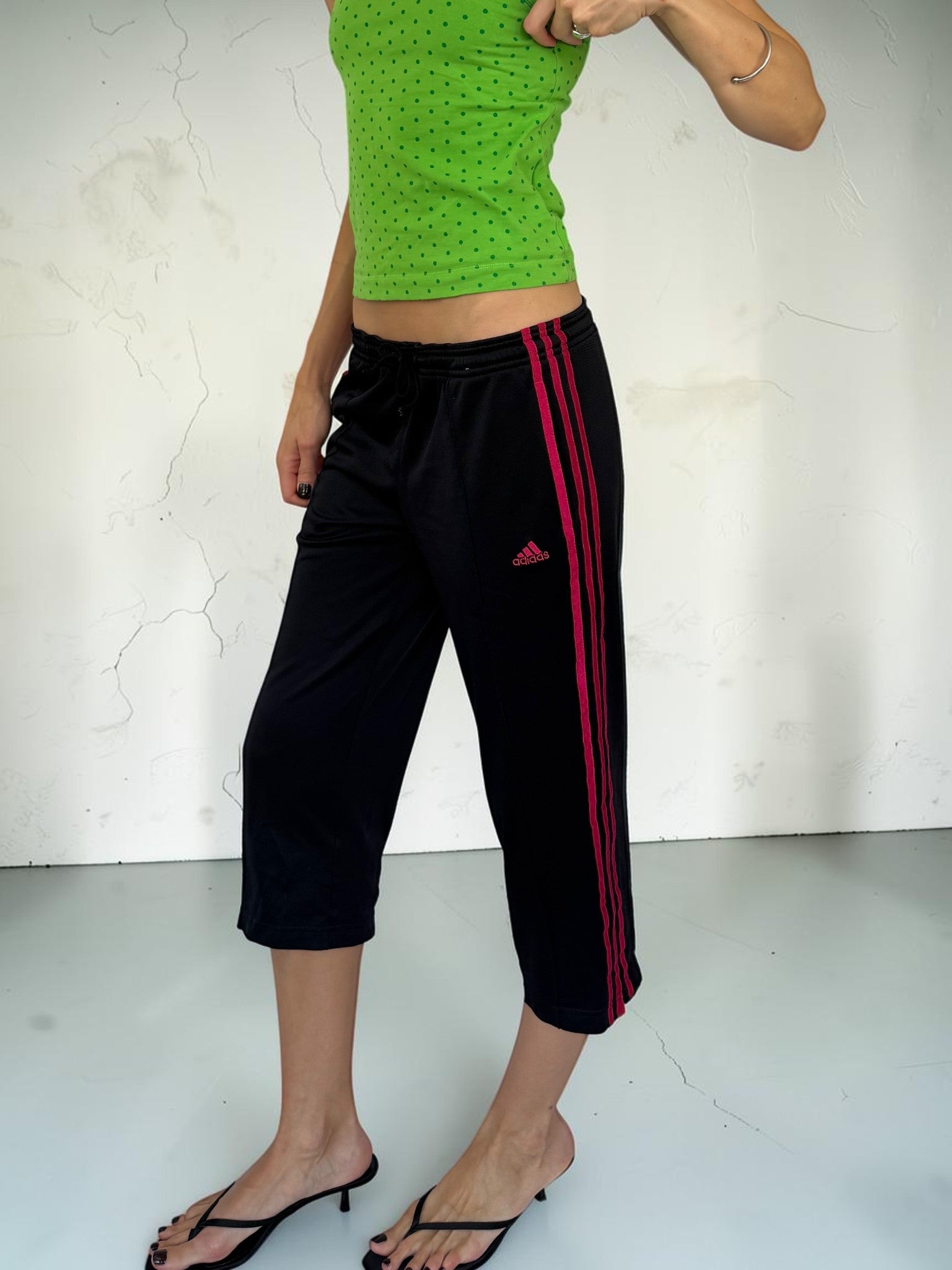 adidasblackpinkbermudaside2