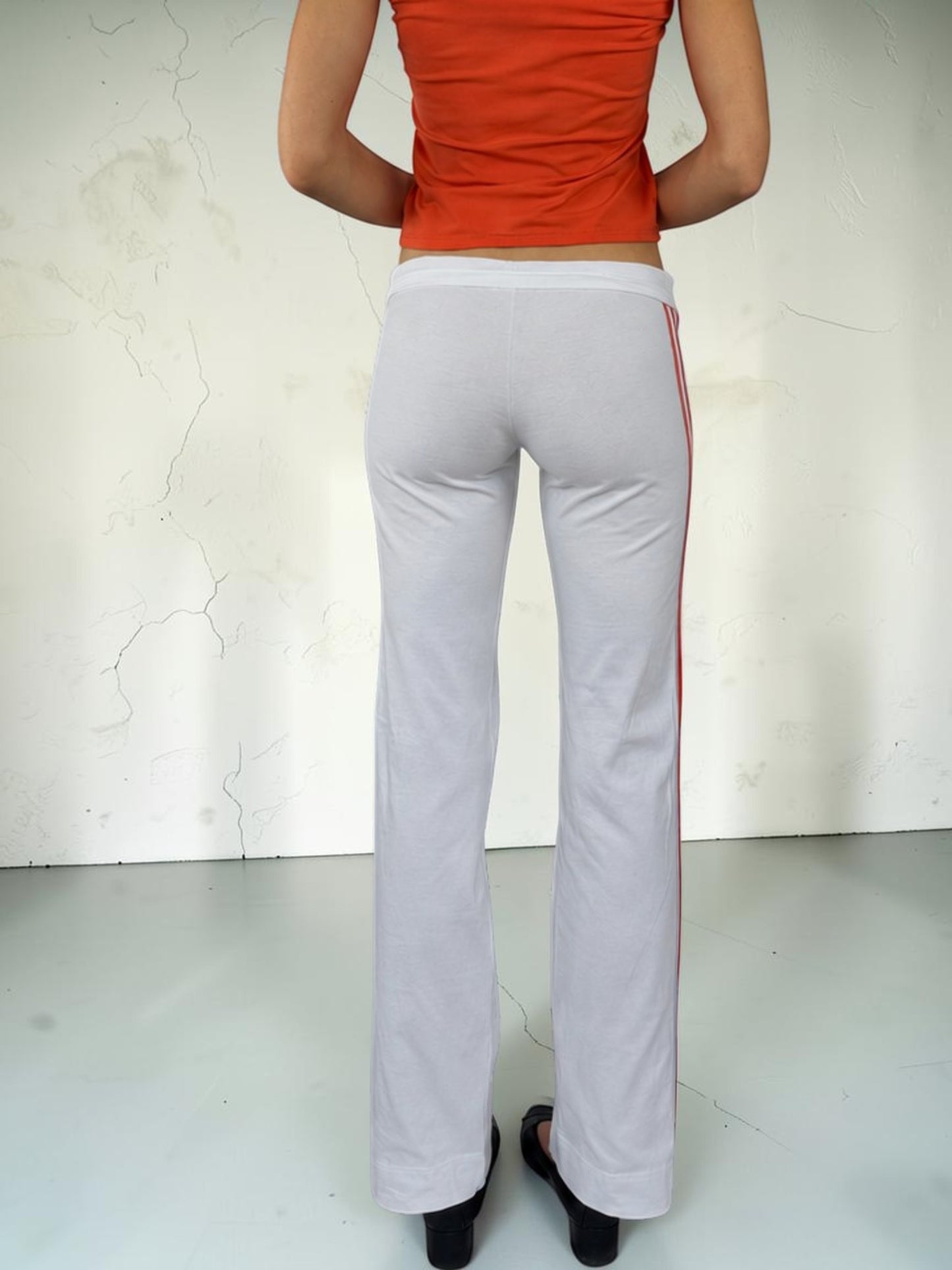 adidascottonwhiteorangeback