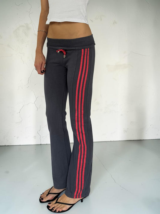 adidasgreypinkstripesweatpantsside