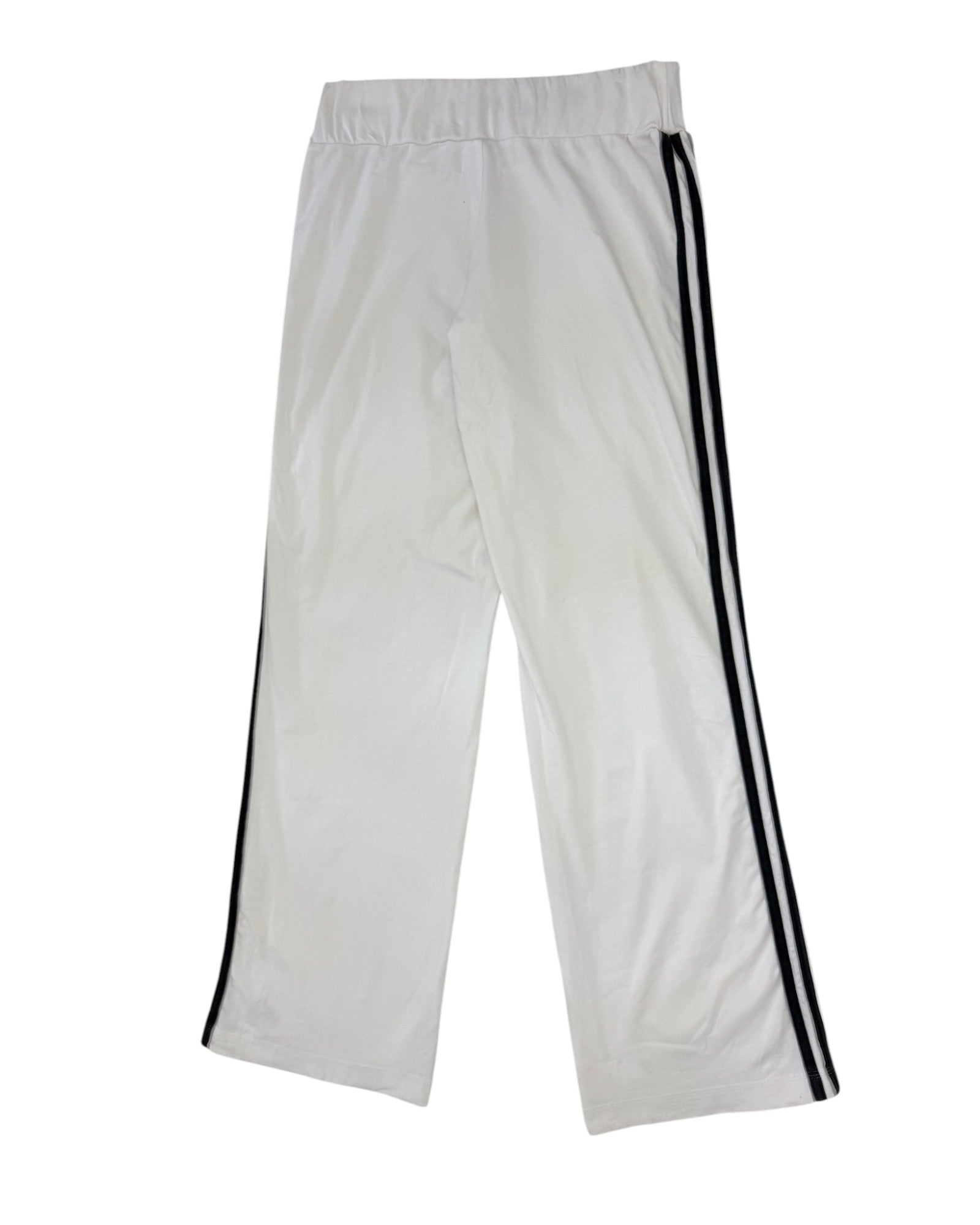 adidaswhitesweatpantsflatbac