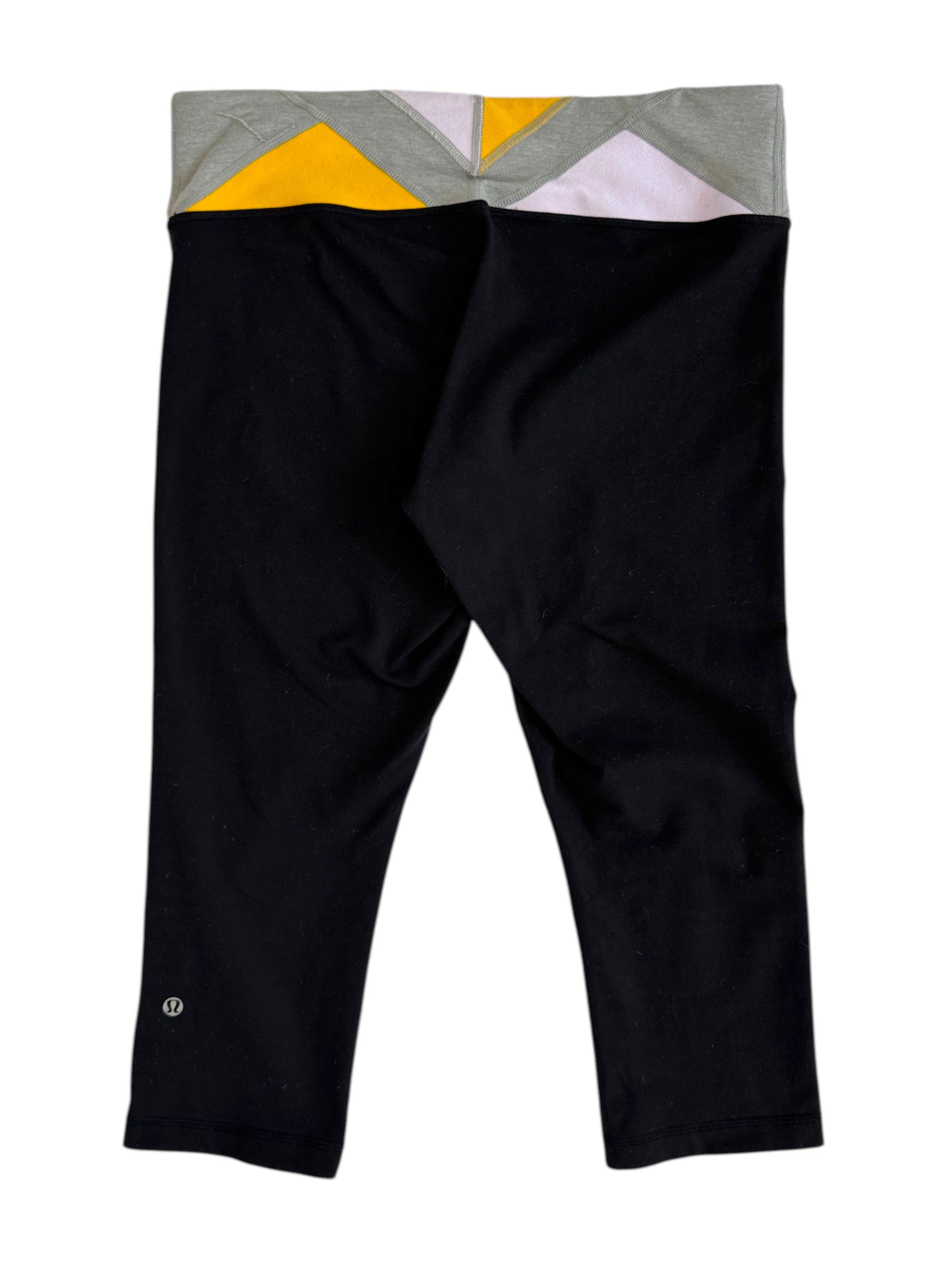 lululemongraphicwaistbandflatback