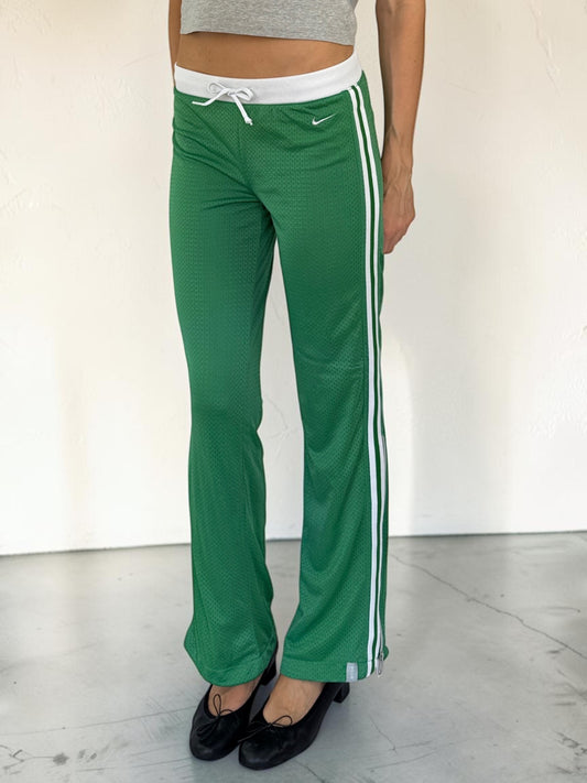 nike_green_trackpants_side