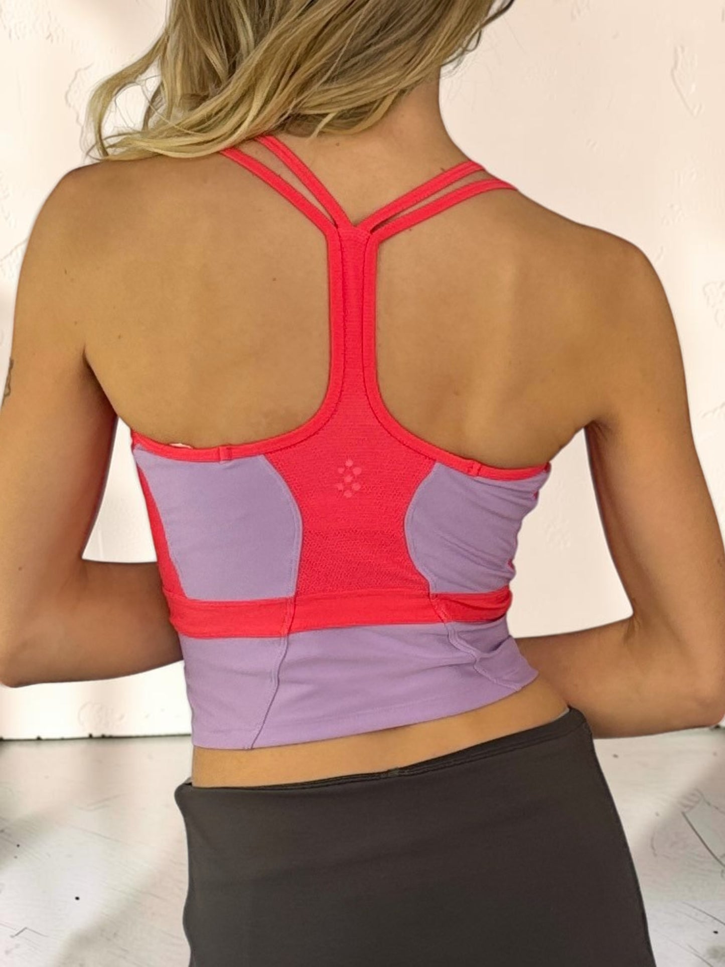 nike_pink_coral_top_back