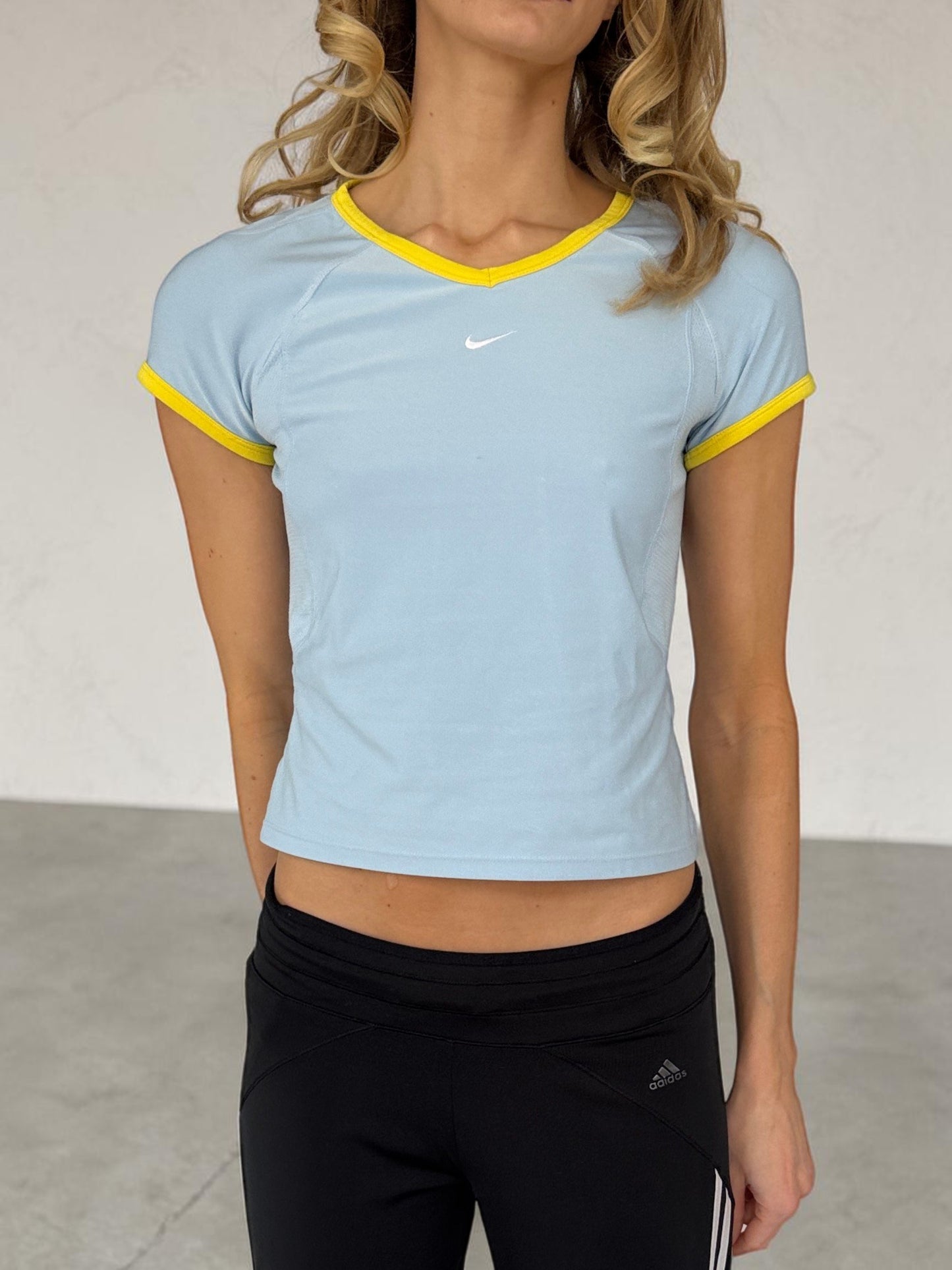 nikeblueyellowtop