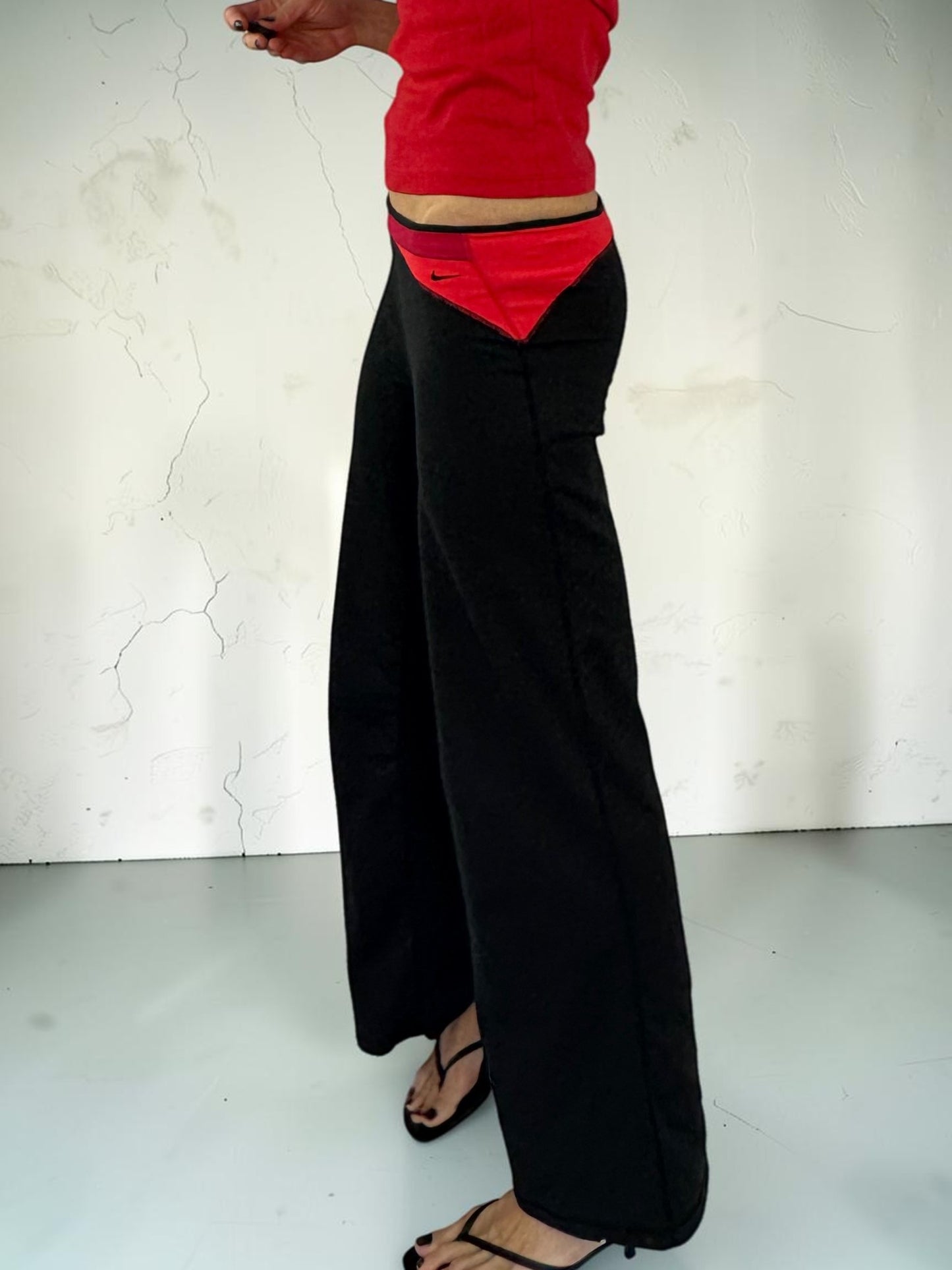 Nike Reversible Asymmetric Waistband Leggings