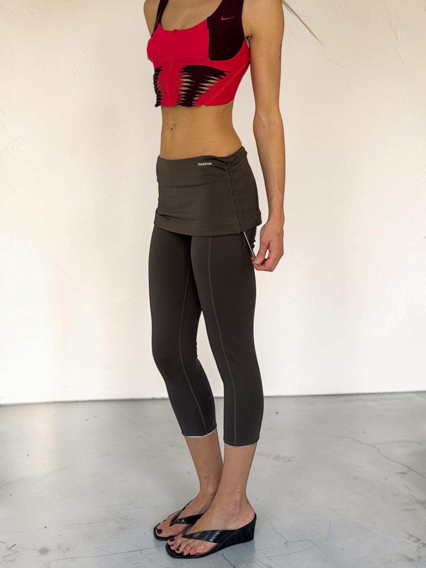 reebok_skirt_leggings_side